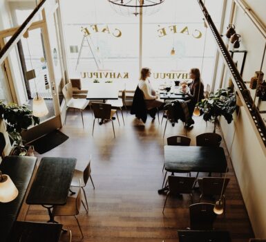 lighting a cafe